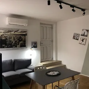 Elephant House Apartment